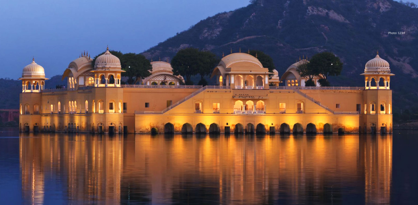 Top 10 Places To Visit In Jaipur Travmit